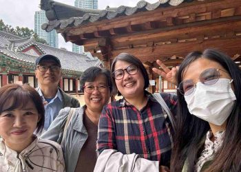Hearts Speak Louder Than Words: Jungto Practitioners Break Language Barriers to Bring Happiness to the World in Seoul